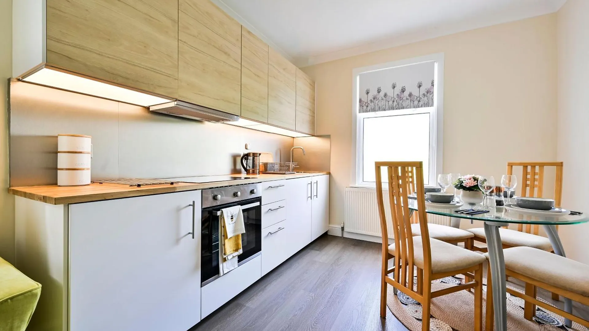 A Two Bedroom A Stride Away From Meridian Greenwich London